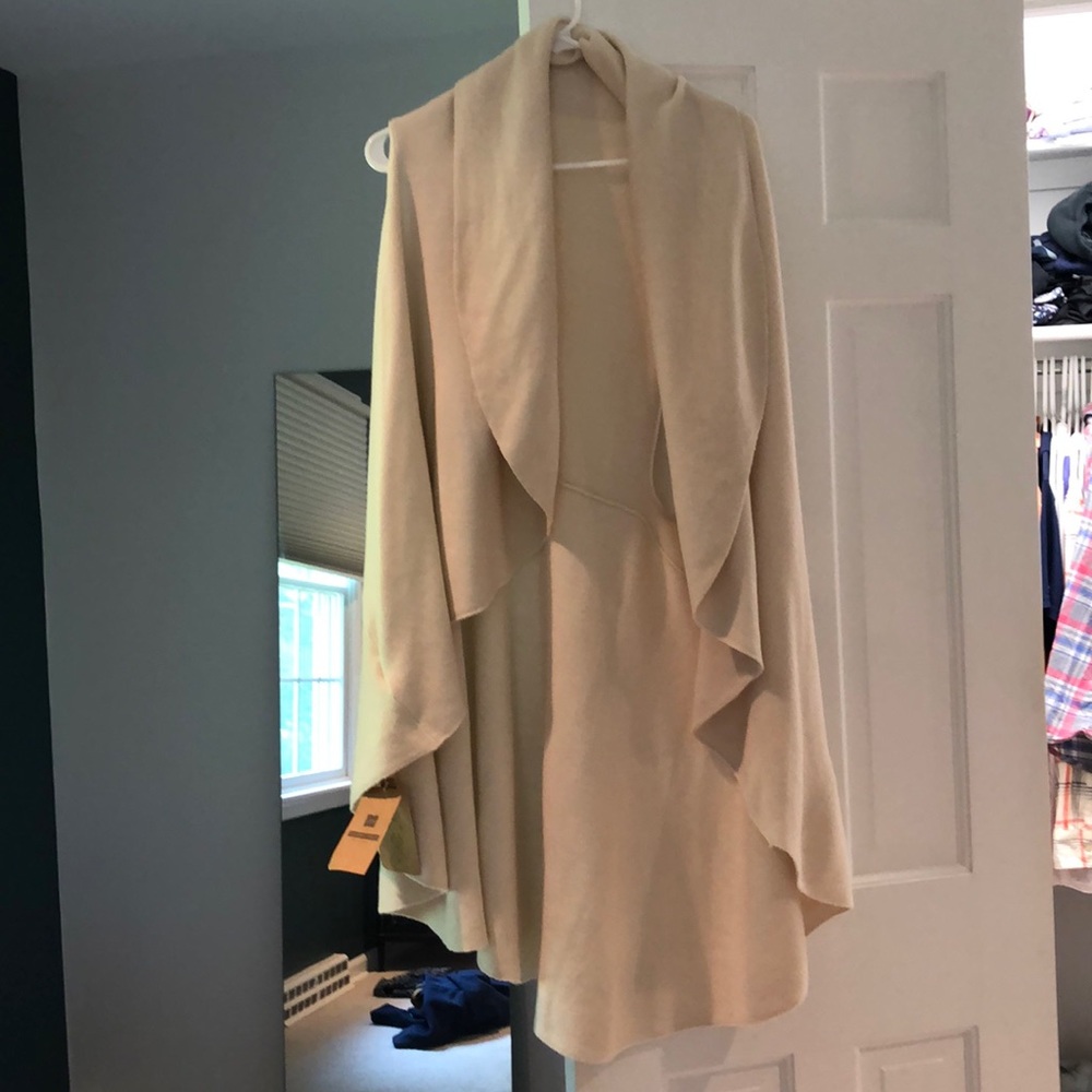 Shawl vest